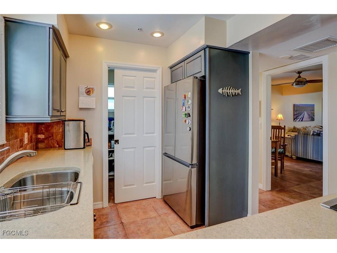 125 Gulfview Avenue Fort Myers Beach FL 33931 2025010010 image21