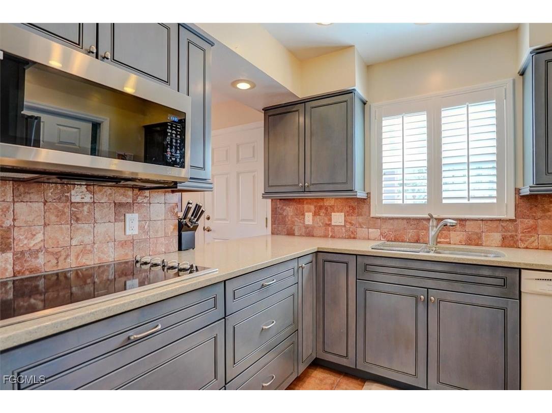 125 Gulfview Avenue Fort Myers Beach FL 33931 2025010010 image22