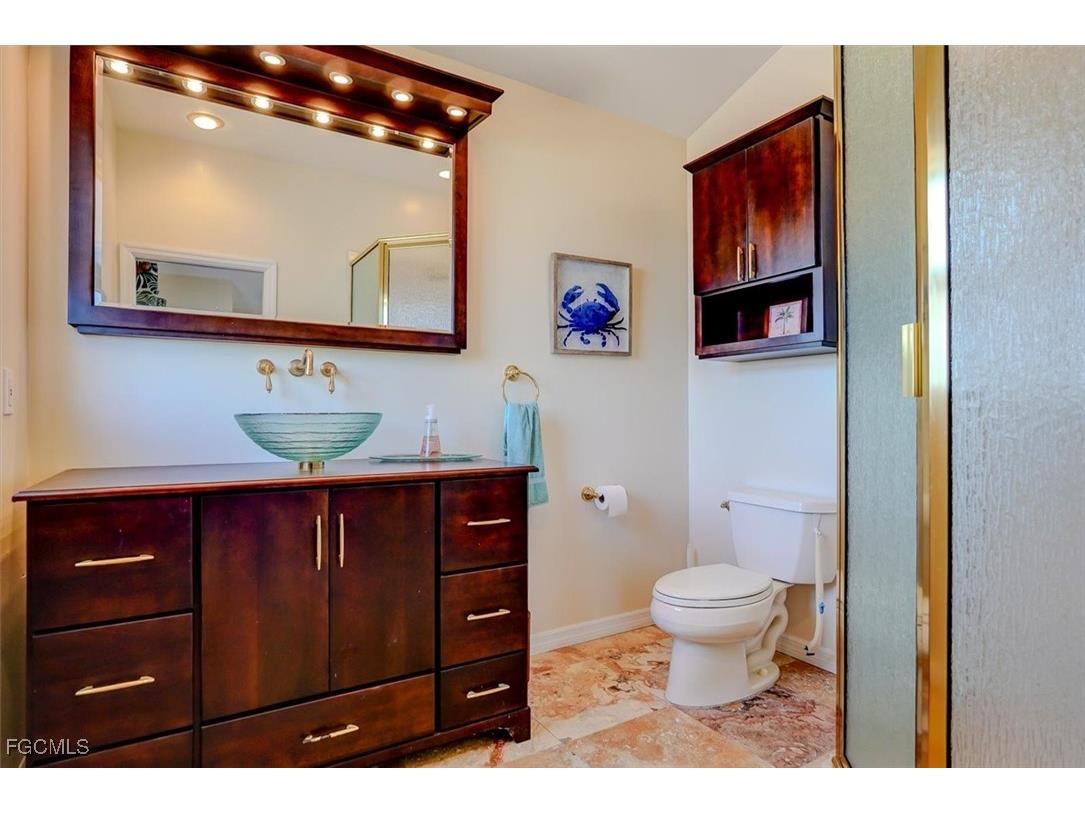 125 Gulfview Avenue Fort Myers Beach FL 33931 2025010010 image32