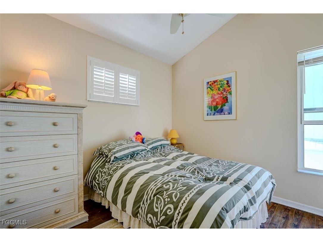 125 Gulfview Avenue Fort Myers Beach FL 33931 2025010010 image36