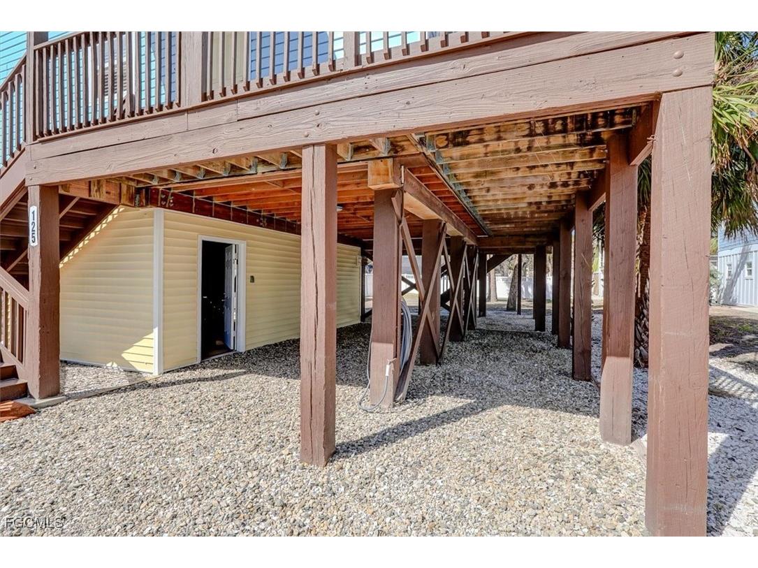 125 Gulfview Avenue Fort Myers Beach FL 33931 2025010010 image44