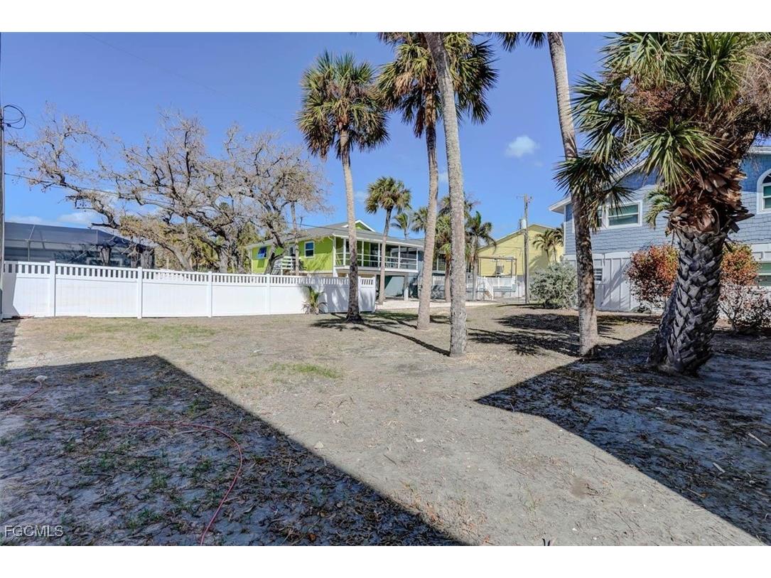 125 Gulfview Avenue Fort Myers Beach FL 33931 2025010010 image46