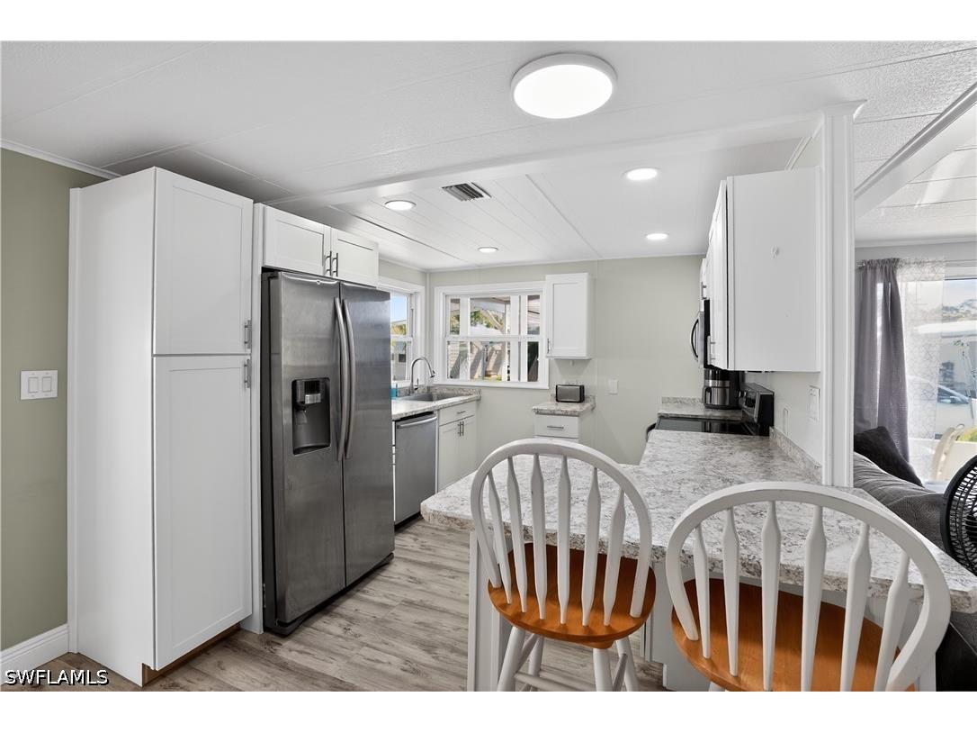 125 Kim Drive #125 Naples FL 34104 226014215 image8