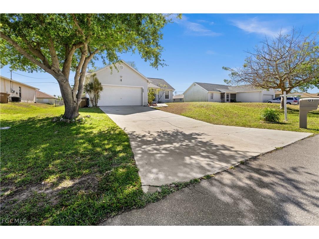 125 NE 11th Place Cape Coral FL 33909 2026010405 image2