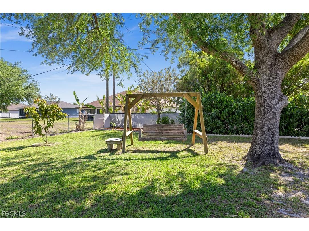 125 NE 11th Place Cape Coral FL 33909 2026010405 image22