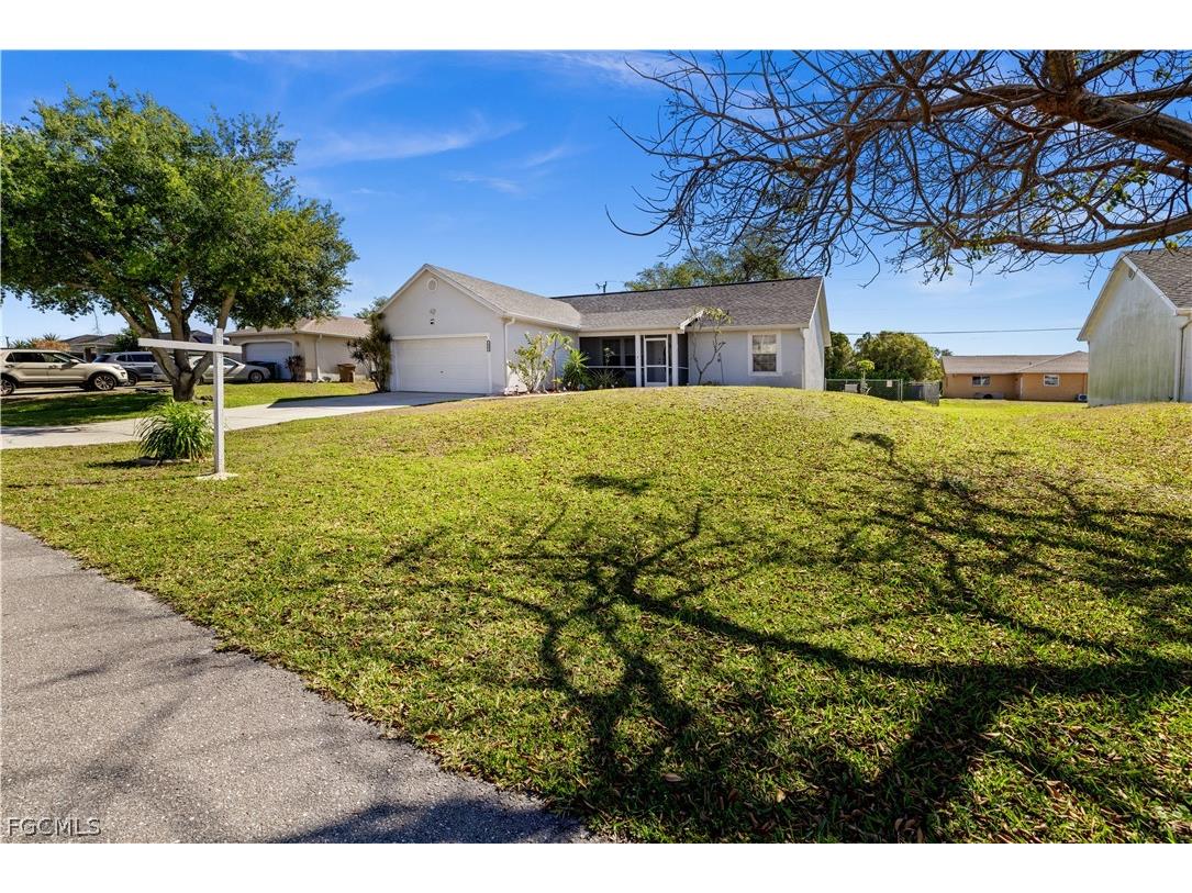 125 NE 11th Place Cape Coral FL 33909 2026010405 image3