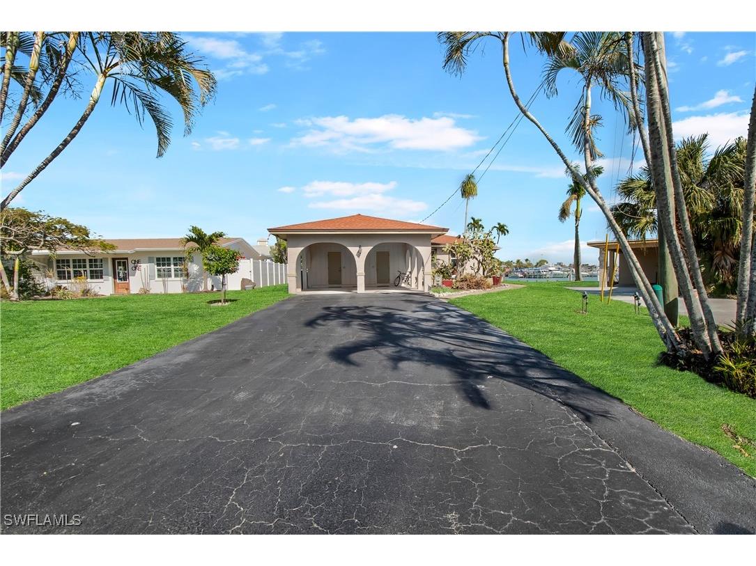 125 Pago Pago Drive E Naples FL 34113 226003021 image2