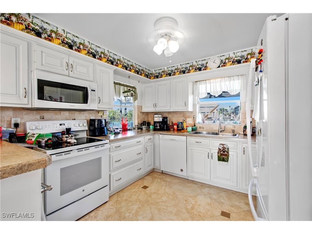 125 Pago Pago Drive E Naples FL 34113 226003021 image9