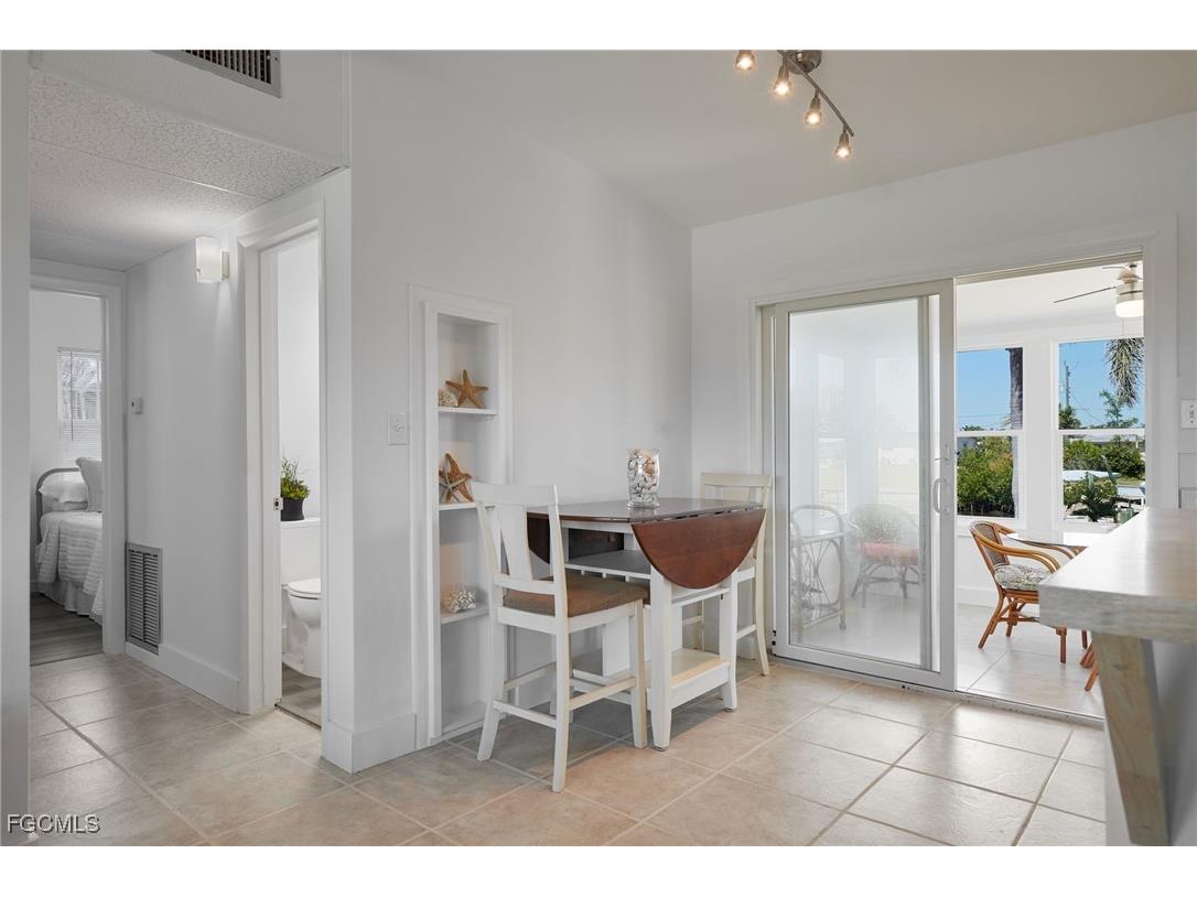 125 Palmetto Circle NE Port Charlotte FL 33952 2025018040 image10