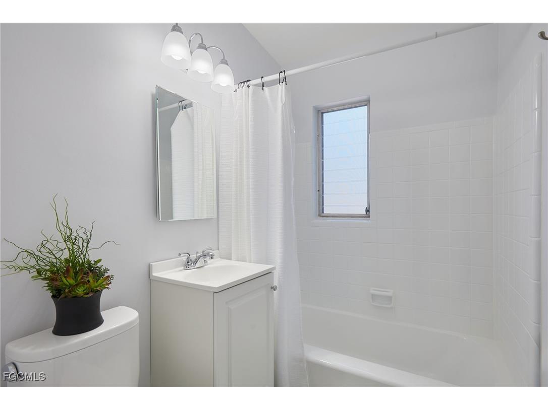 125 Palmetto Circle NE Port Charlotte FL 33952 2025018040 image15