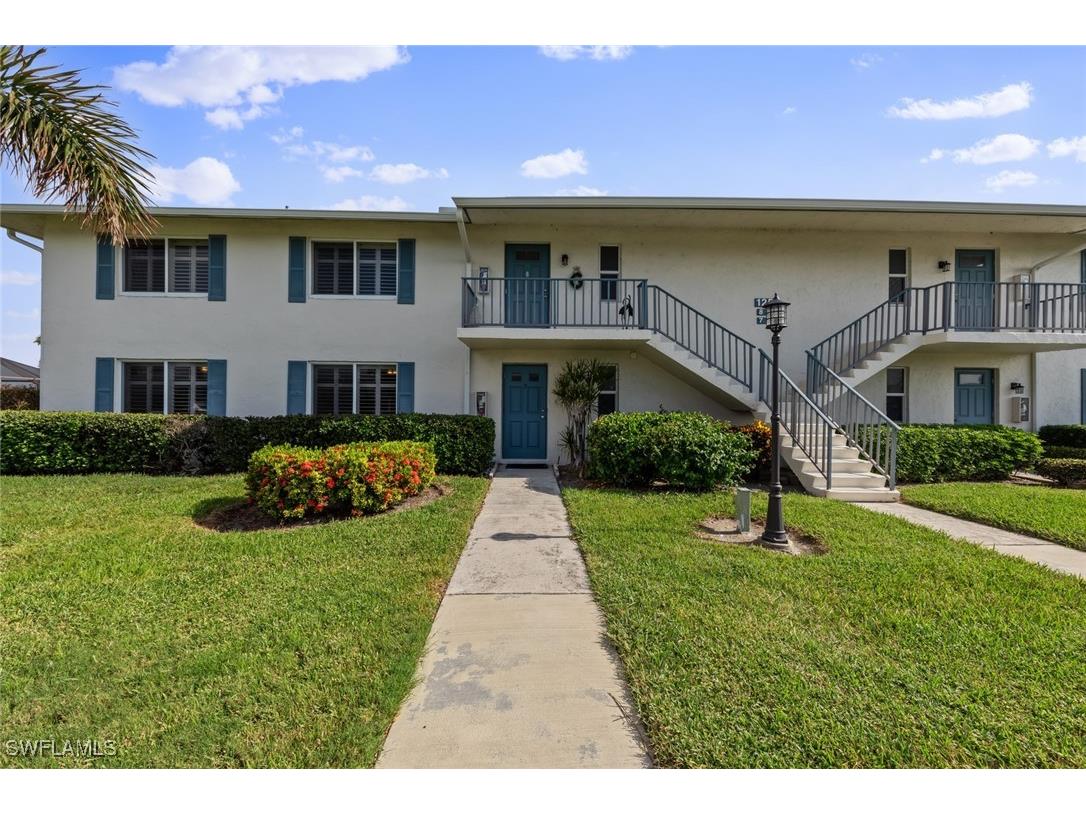 125 Penny Lane #7 Naples FL 34112 225071197 image1