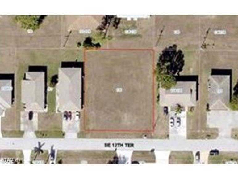 125 SE 12th Terrace Cape Coral FL 33990 2025009723 image3