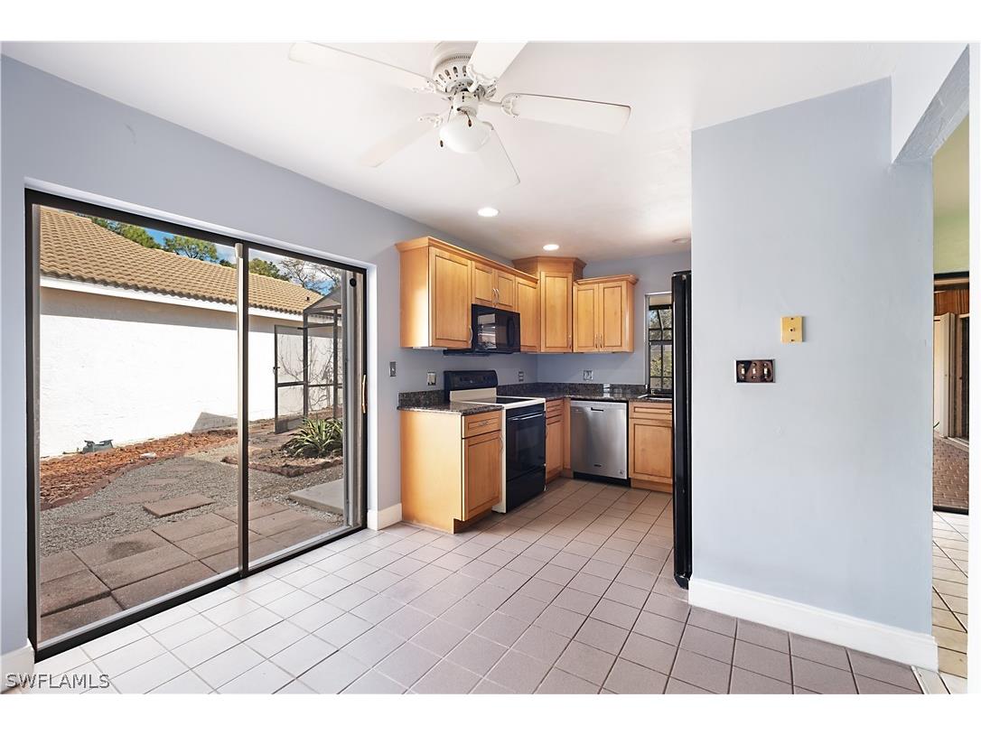 1250 Jardin Drive Naples FL 34104 226006587 image10