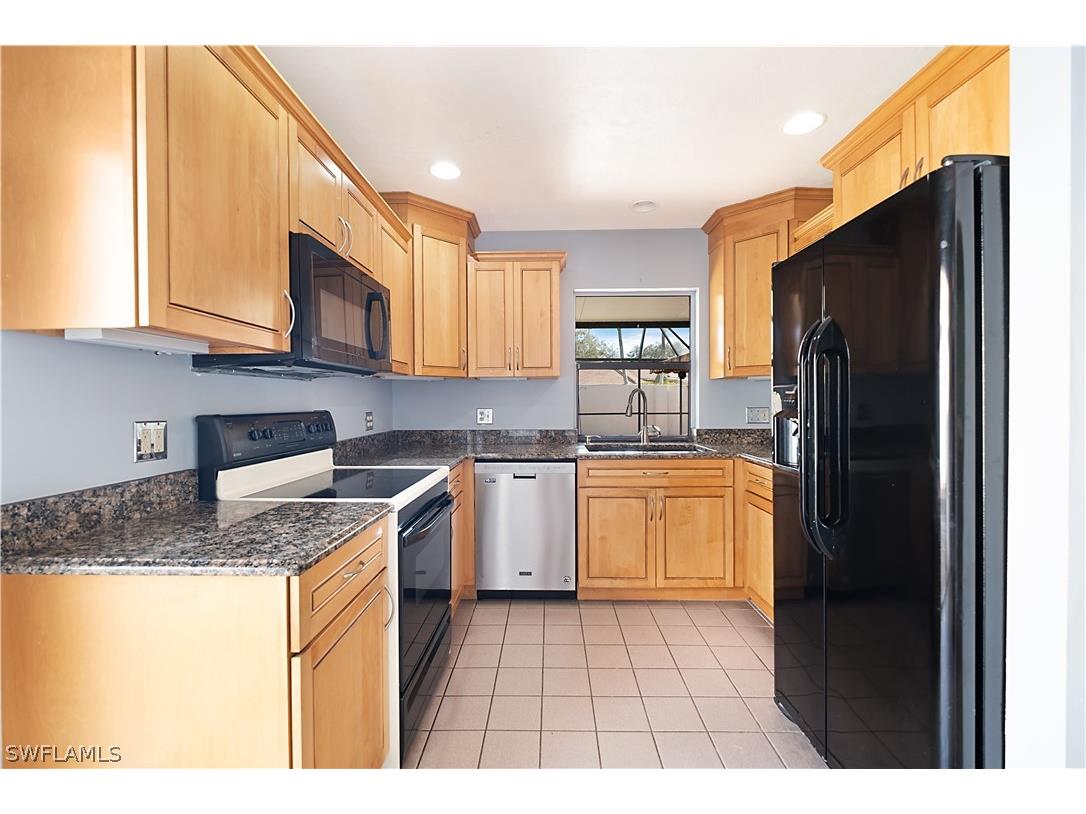 1250 Jardin Drive Naples FL 34104 226006587 image12