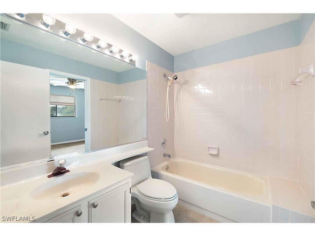 1250 Jardin Drive Naples FL 34104 226006587 image14