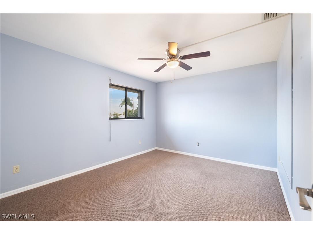 1250 Jardin Drive Naples FL 34104 226006587 image16