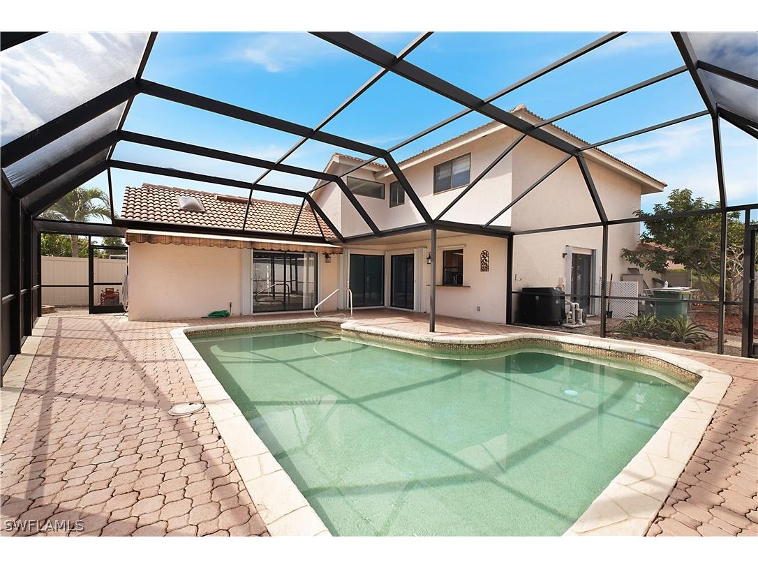 1250 Jardin Drive Naples FL 34104 226006587 image2