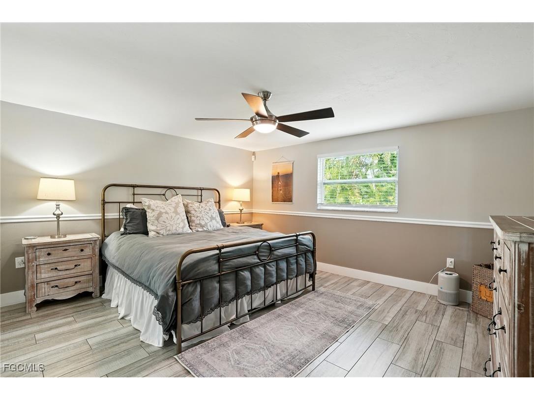 1250 Kasamada Drive Fort Myers FL 33919 2025020778 image14