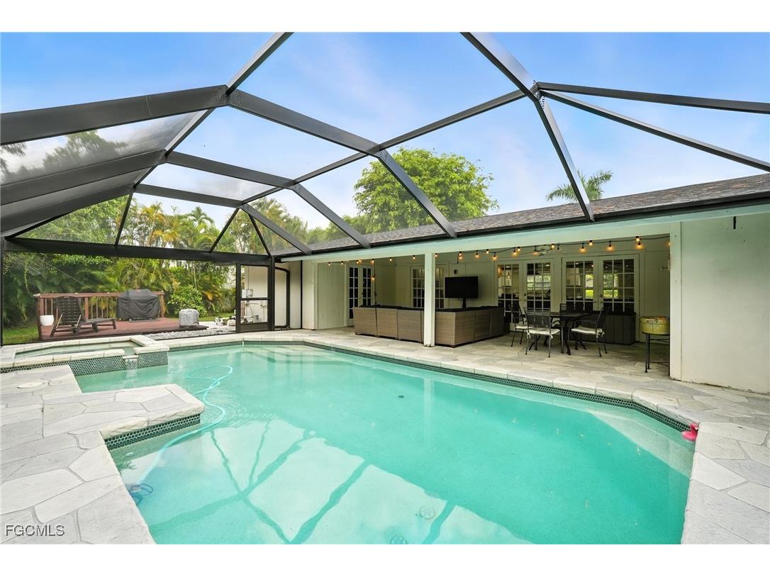 1250 Kasamada Drive Fort Myers FL 33919 2025020778 image31