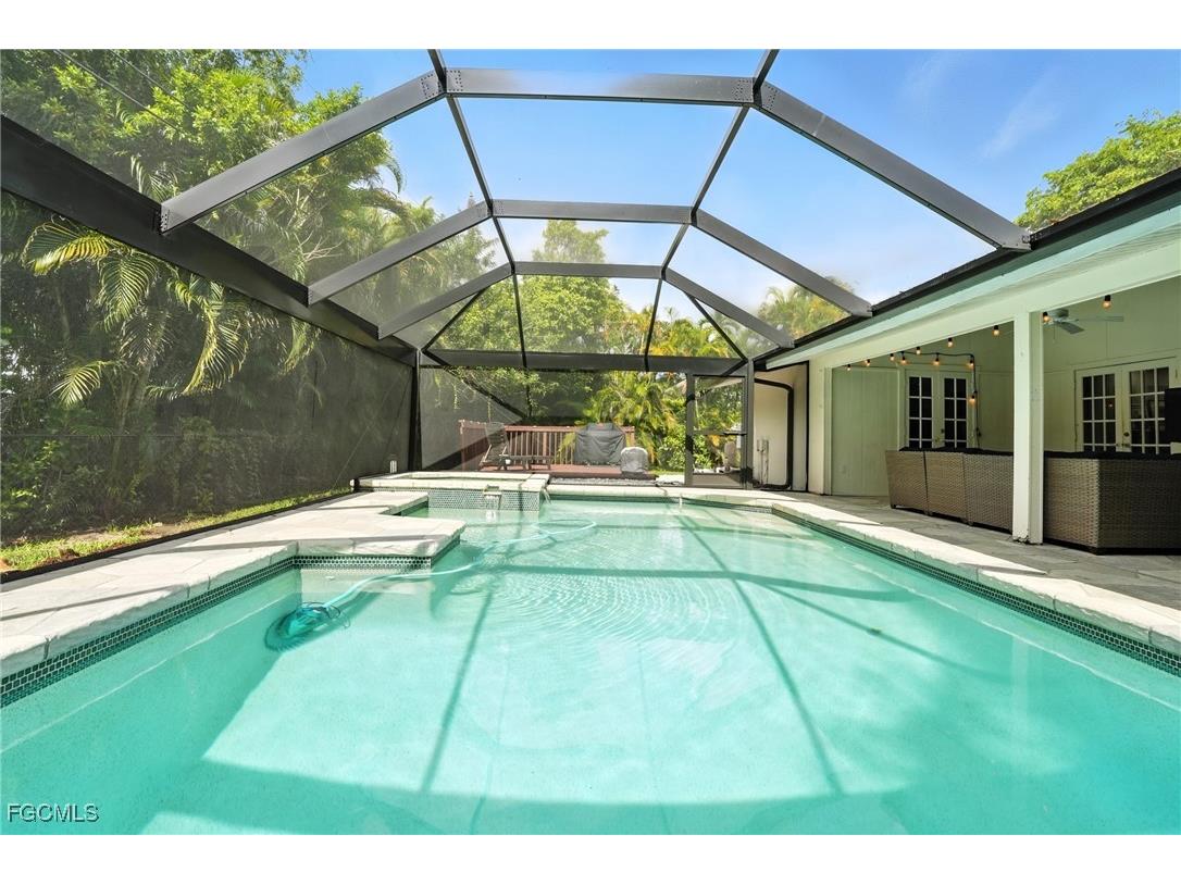 1250 Kasamada Drive Fort Myers FL 33919 2025020778 image32