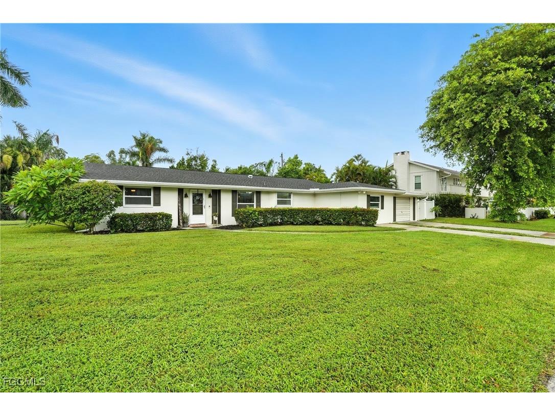 1250 Kasamada Drive Fort Myers FL 33919 2025020778 image40