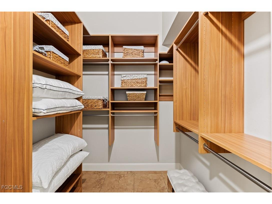 1250 Silverstrand Drive Naples FL 34110 2025015821 image26