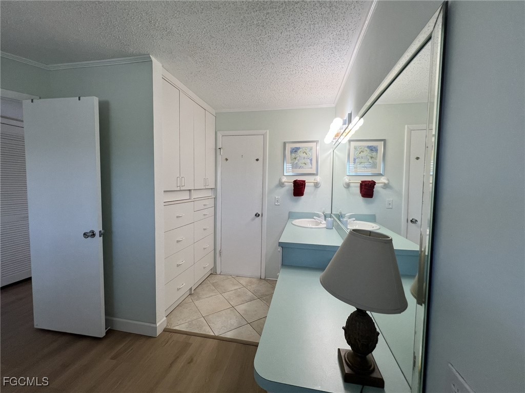 1250 Tennisplace Court #A33 Sanibel FL 33957 2025019089 image17