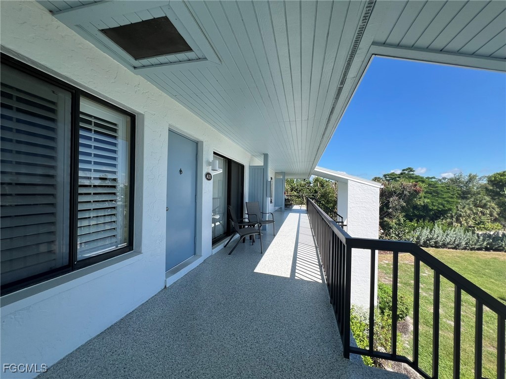 1250 Tennisplace Court #A33 Sanibel FL 33957 2025019089 image24