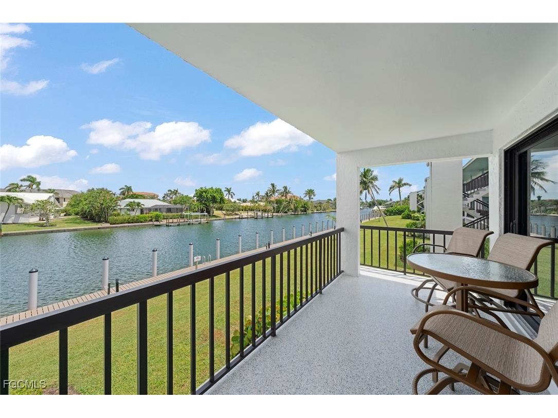 1250 Tennisplace Court #B24 Sanibel FL 33957 2025008344 image26