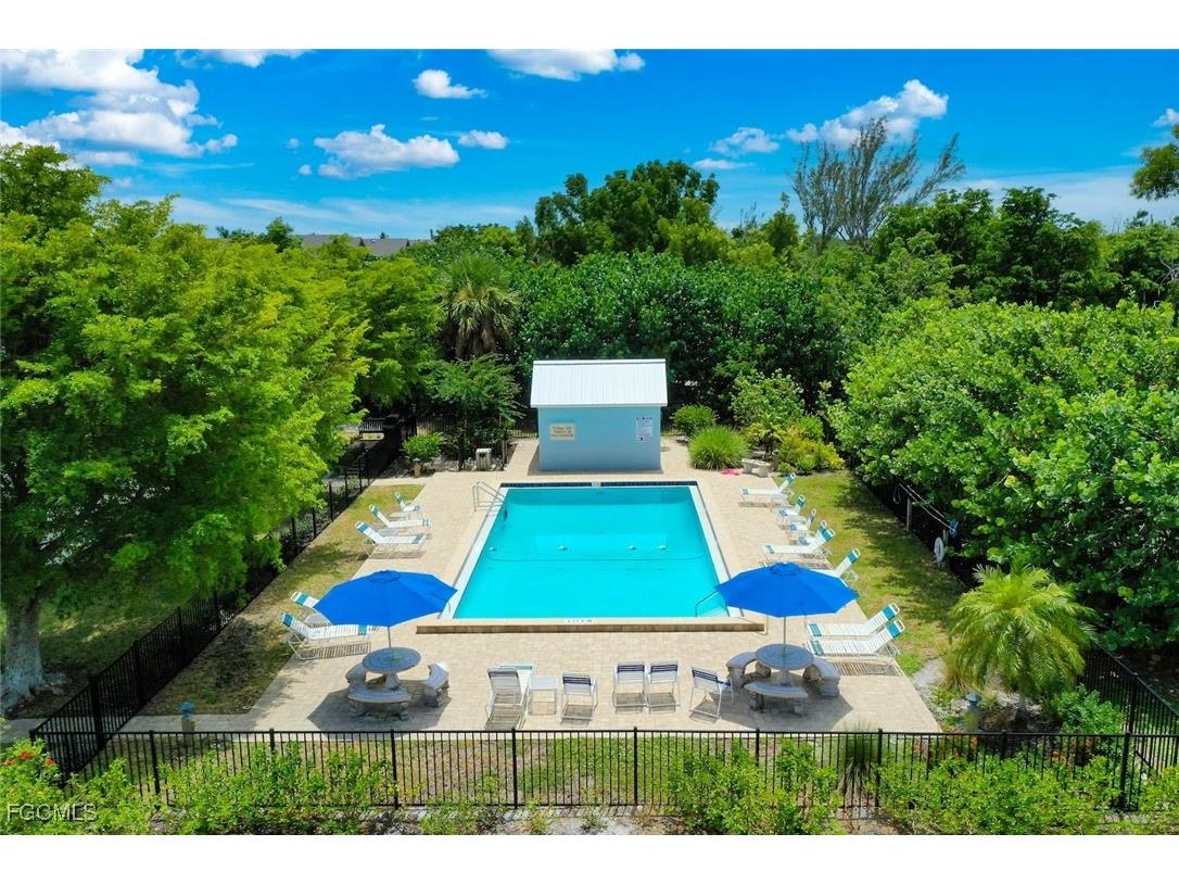 1250 Tennisplace Court #B24 Sanibel FL 33957 2025008344 image37