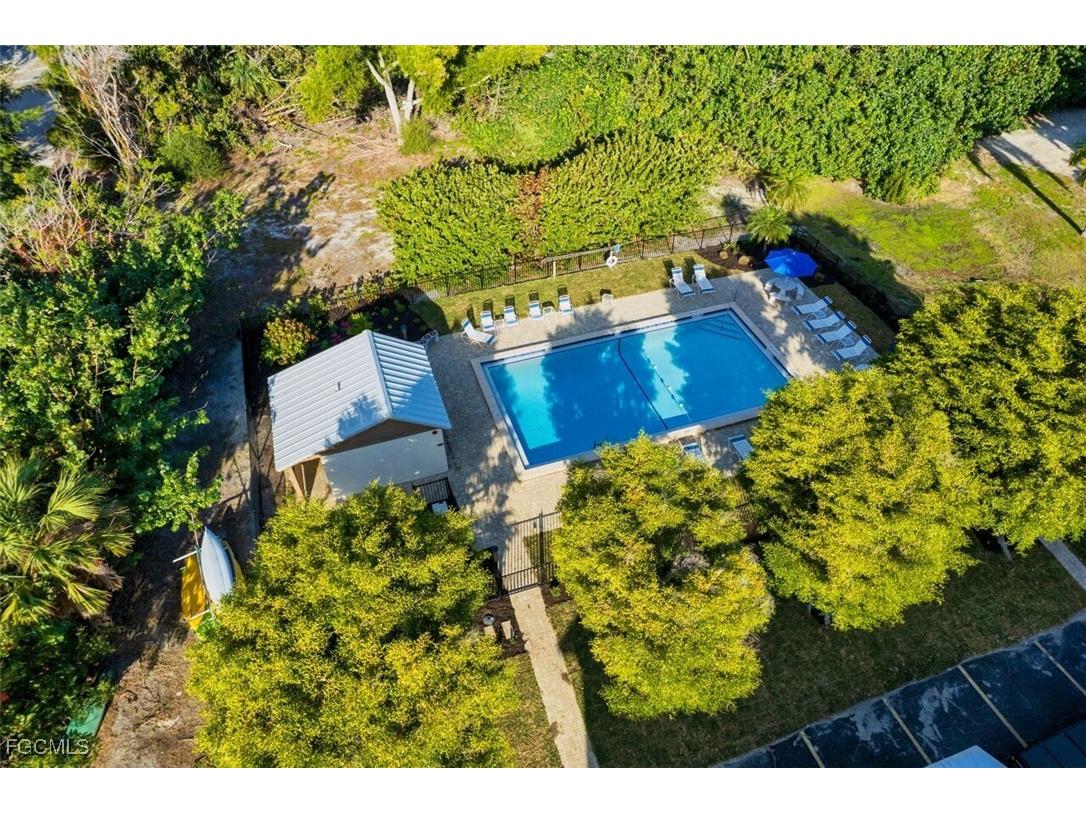 1250 Tennisplace Court #B31 Sanibel FL 33957 2025017889 image13