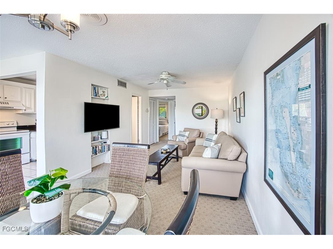 1250 Tennisplace Court #B31 Sanibel FL 33957 2025017889 image17