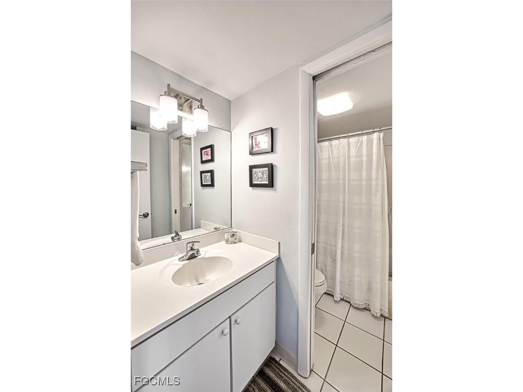 1250 Tennisplace Court #B31 Sanibel FL 33957 2025017889 image25