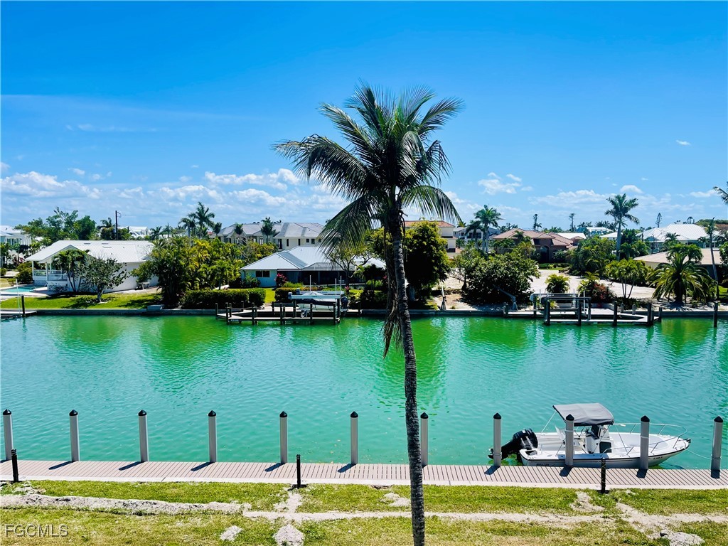 1250 Tennisplace Court #B31 Sanibel FL 33957 2025017889 image3