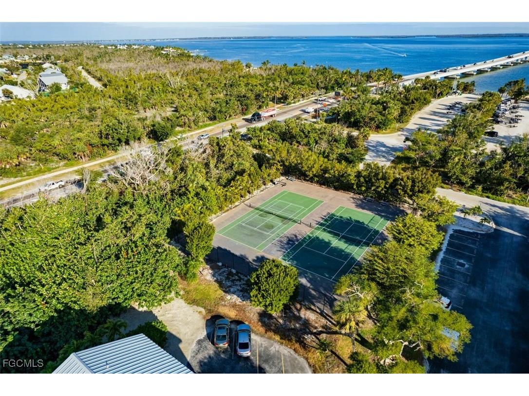 1250 Tennisplace Court #B31 Sanibel FL 33957 2025017889 image30