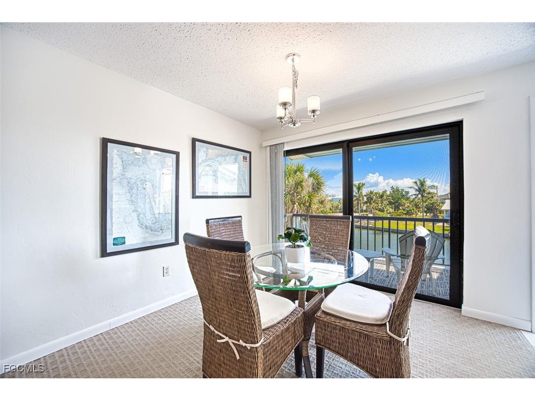 1250 Tennisplace Court #B31 Sanibel FL 33957 2025017889 image5