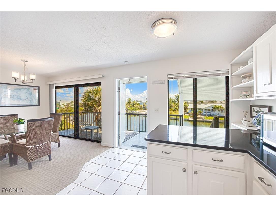 1250 Tennisplace Court #B31 Sanibel FL 33957 2025017889 image9