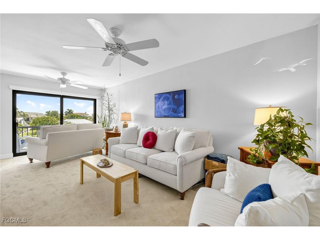 1250 Tennisplace Court #B34 Sanibel FL 33957 2025009409 image13