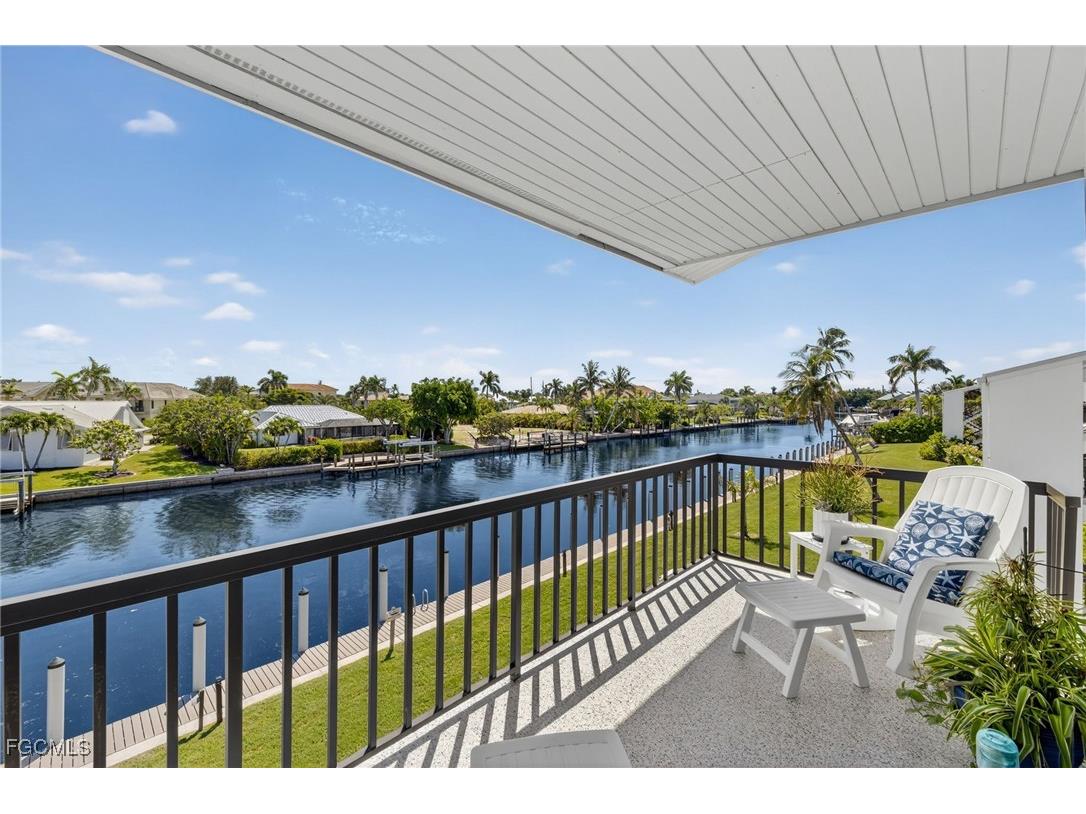 1250 Tennisplace Court #B34 Sanibel FL 33957 2025009409 image4