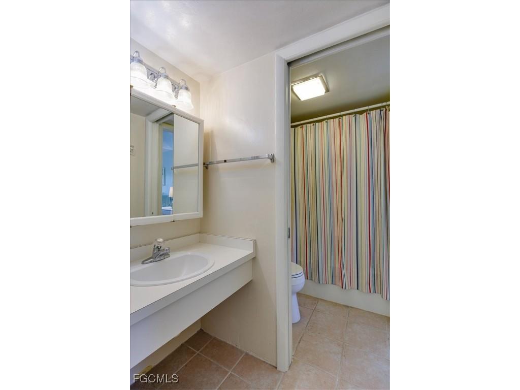 1250 Tennisplace Court #C25 Sanibel FL 33957 2025015128 image12