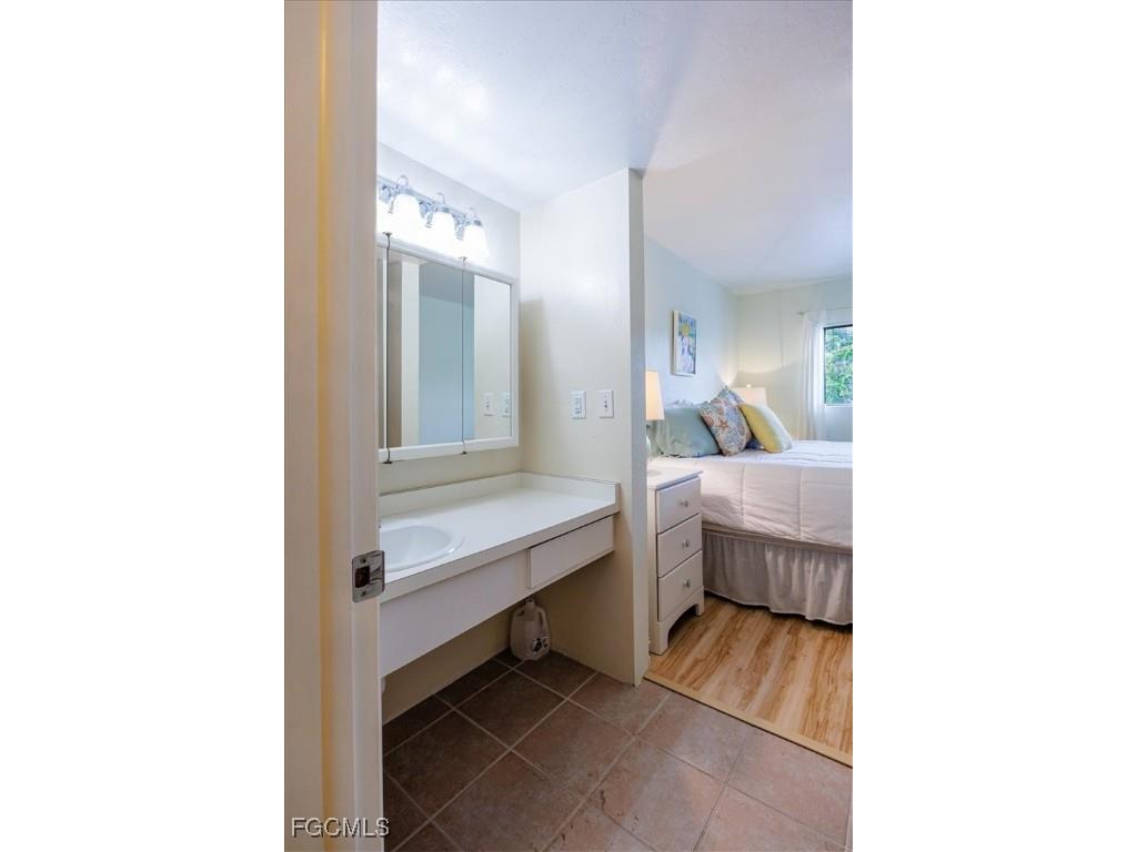 1250 Tennisplace Court #C25 Sanibel FL 33957 2025015128 image13