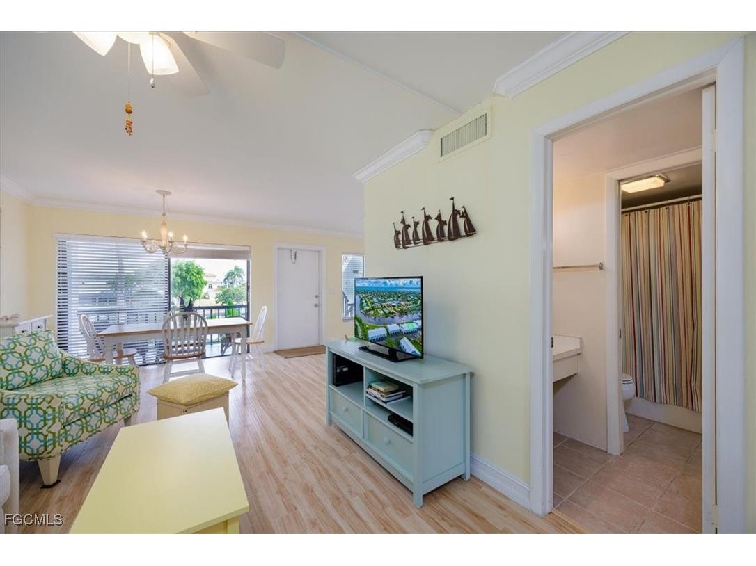 1250 Tennisplace Court #C25 Sanibel FL 33957 2025015128 image6