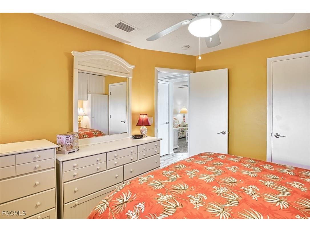 1250 Tennisplace Court #C31 Sanibel FL 33957 2025012514 image9