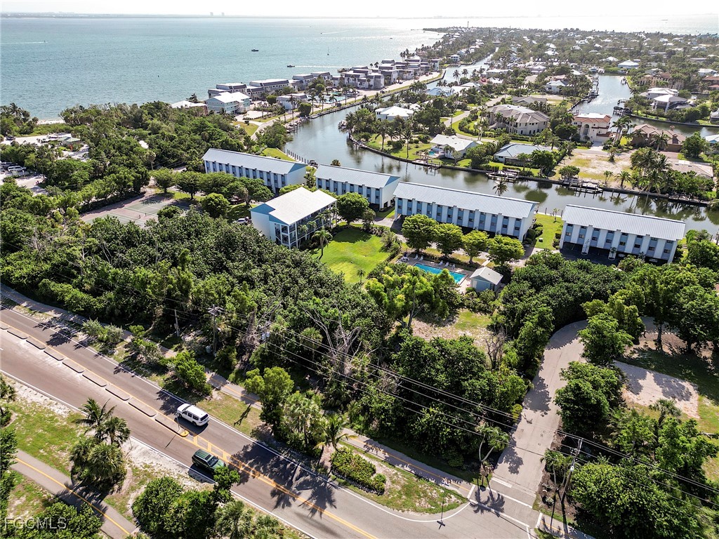 1250 Tennisplace Court #D33 Sanibel FL 33957 2025003472 image23