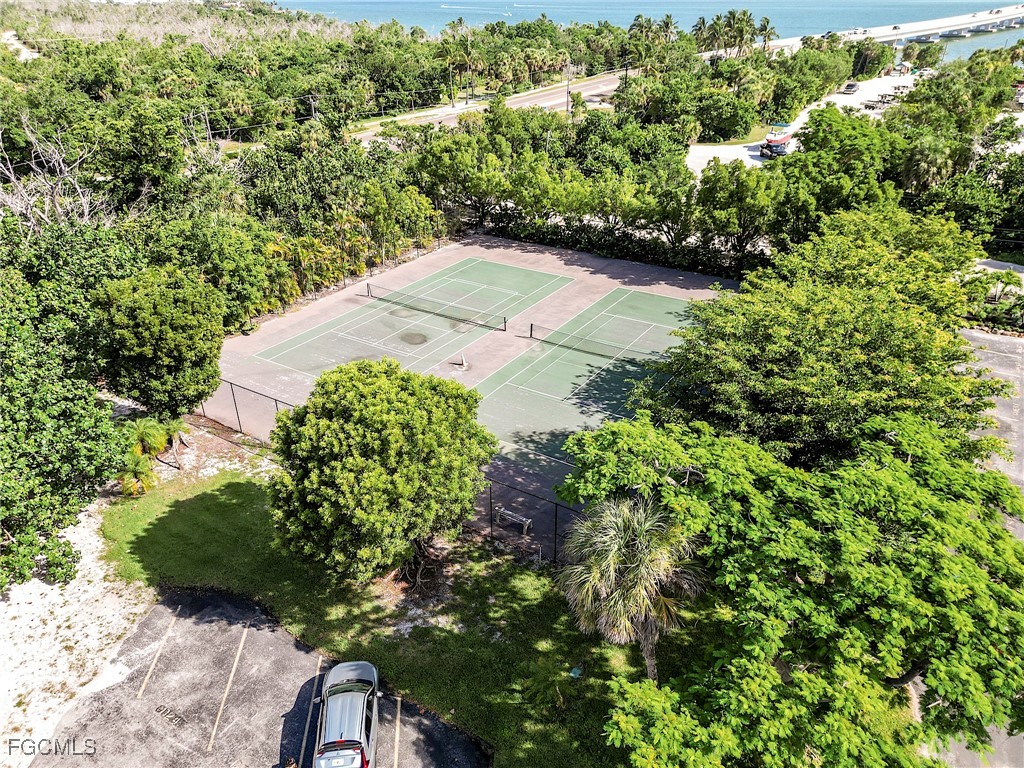 1250 Tennisplace Court #D33 Sanibel FL 33957 2025003472 image25