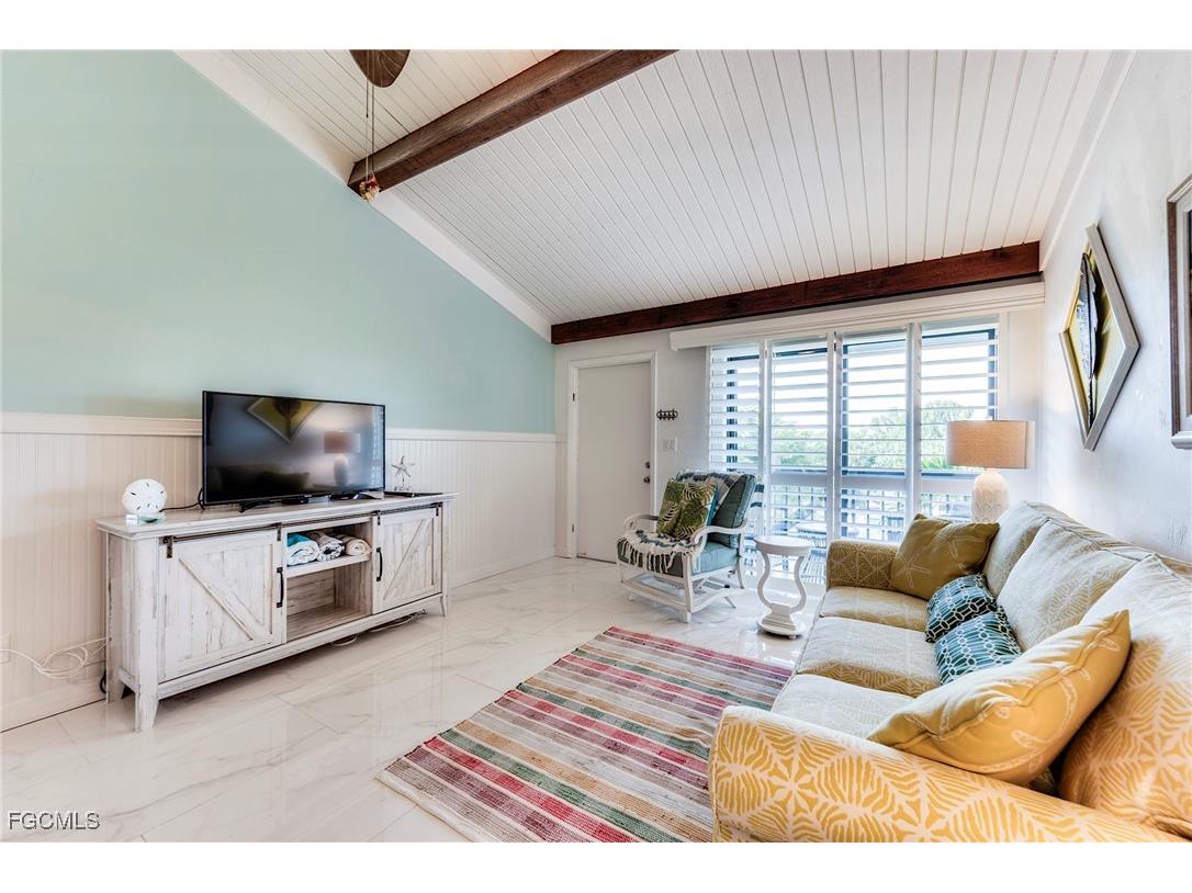 1250 Tennisplace Court #D33 Sanibel FL 33957 2025003472 image3