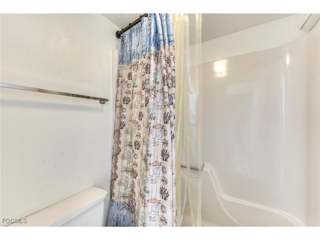 1250 Tennisplace Court #D33 Sanibel FL 33957 2025003472 image33