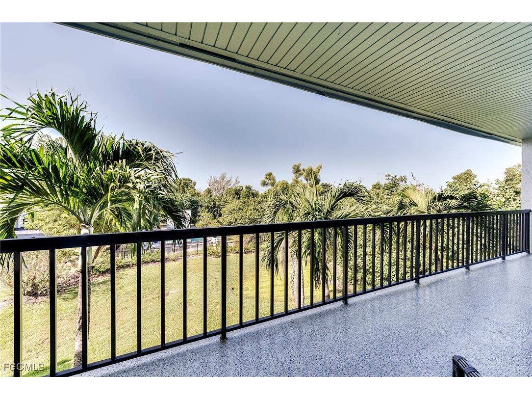 1250 Tennisplace Court #D33 Sanibel FL 33957 2025003472 image37