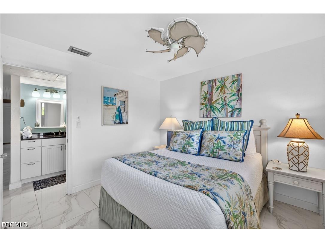 1250 Tennisplace Court #D33 Sanibel FL 33957 2026021600 image10