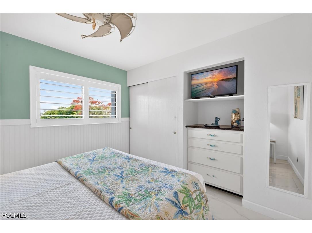 1250 Tennisplace Court #D33 Sanibel FL 33957 2026021600 image9